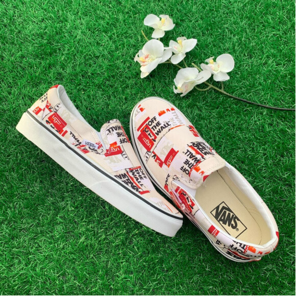 Vans Classic Slip On shoe - Picture 4 of 7